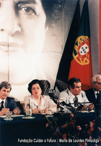 Maria de Lourdes Pintasilgo durante a apresentação da sua candidatura às eleições presidenciais de 1986 no Hotel Ritz (Lisboa), a 27.Jul.1985